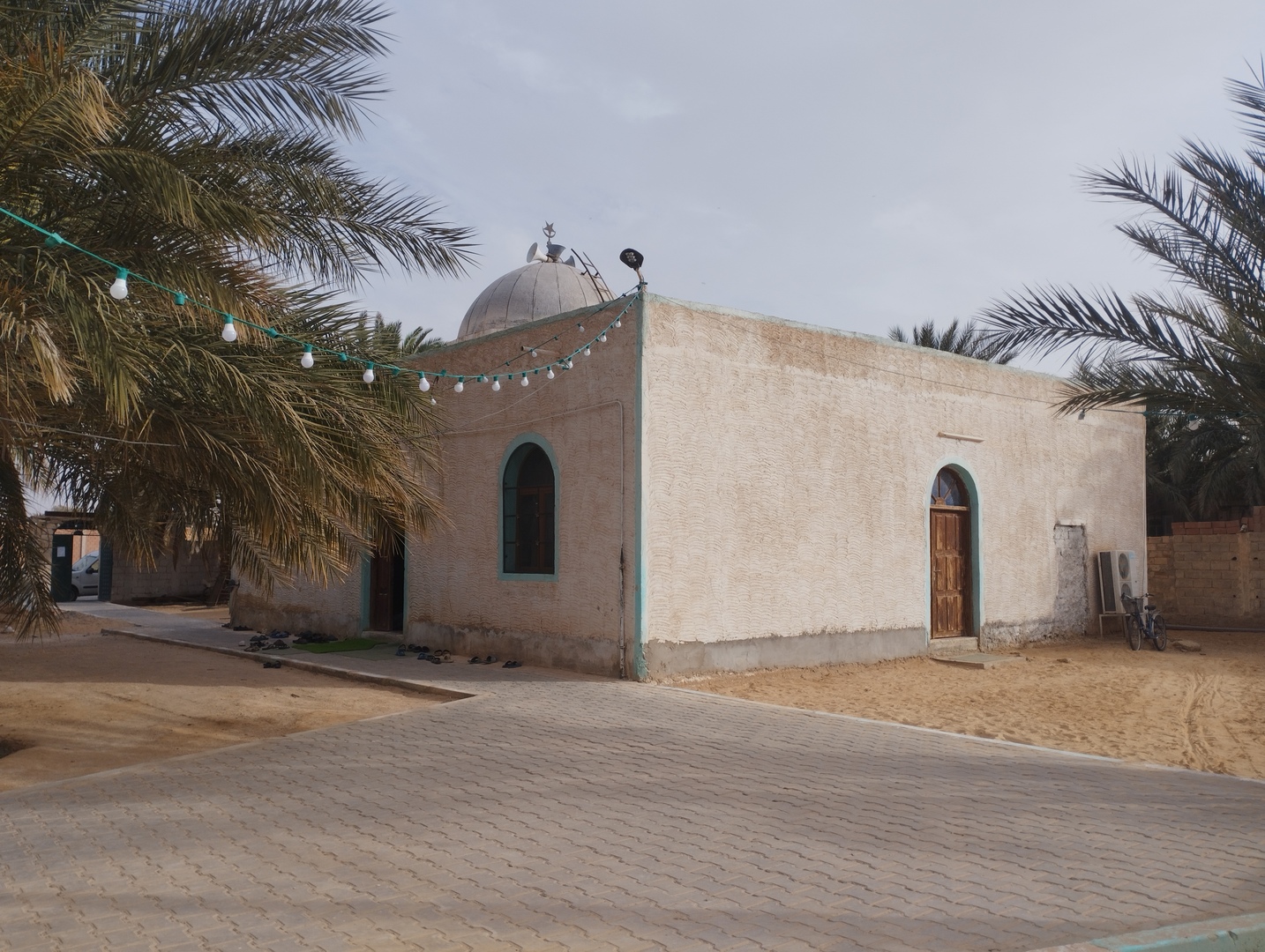 Photo de مسجد عمر ابن الخطاب- الحمراية